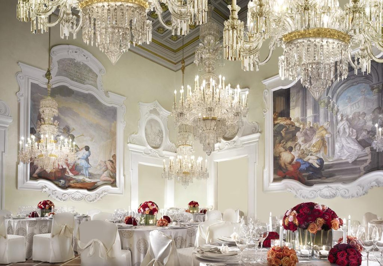 Four Seasons Hotel Firenze Elegance Romance At This Luxury Hotel