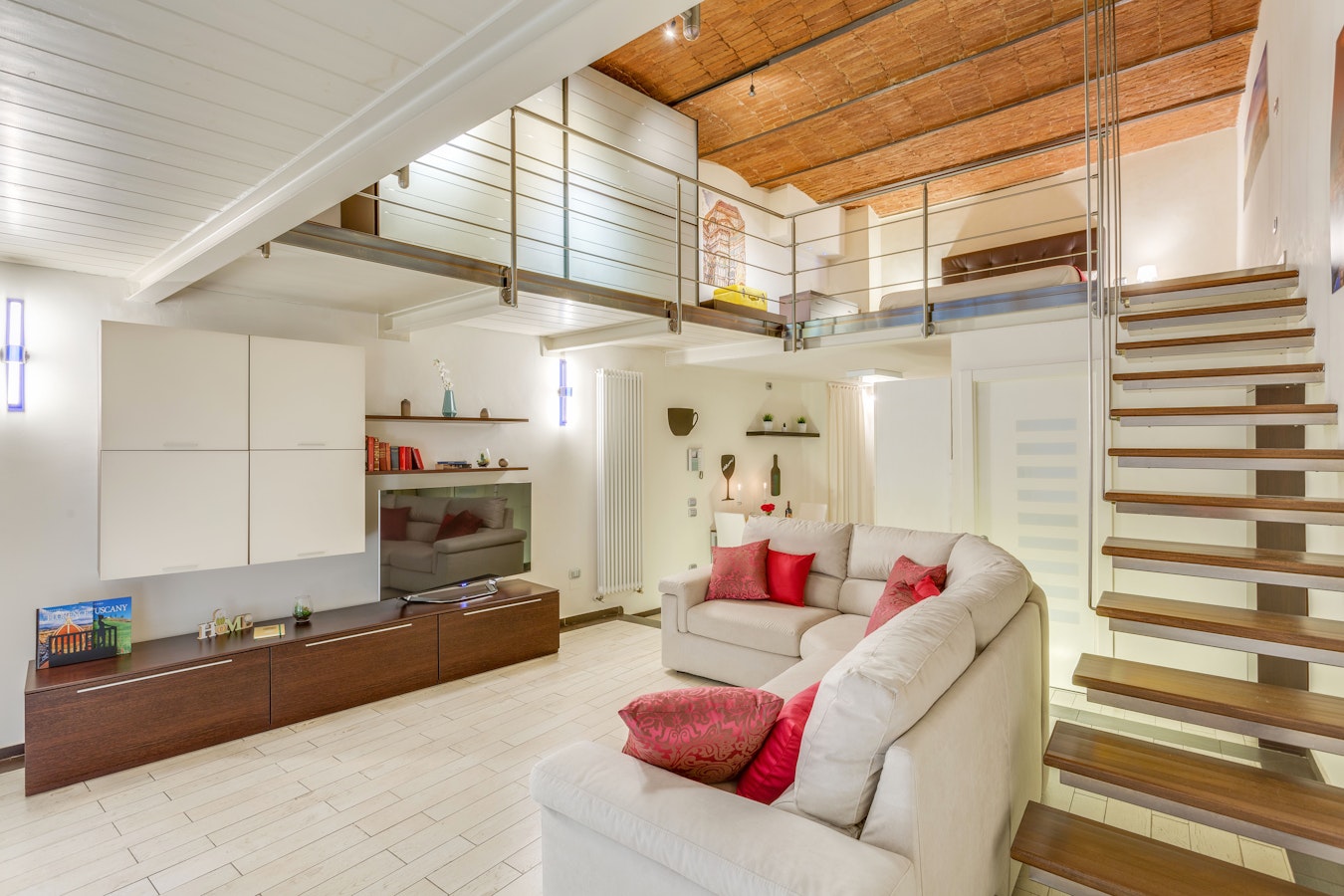 loft le murate vacation apartment in florence italy near santa croce
